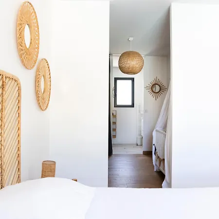 Superbe Avec Piscine Villa *