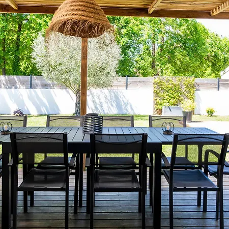 Superbe Avec Piscine Villa *